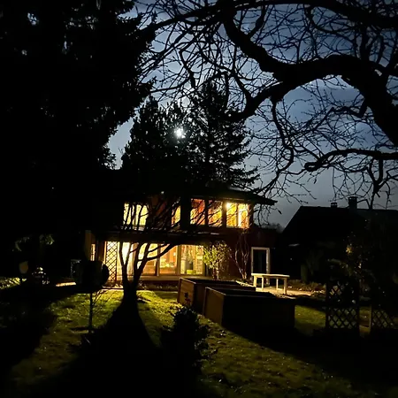 Jolie Dans * Le Vaud