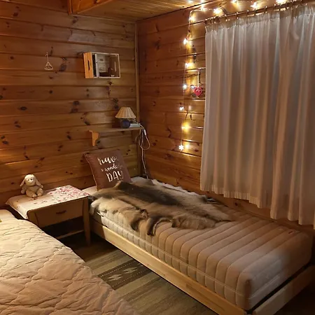 Jolie Dans Bed & Breakfast